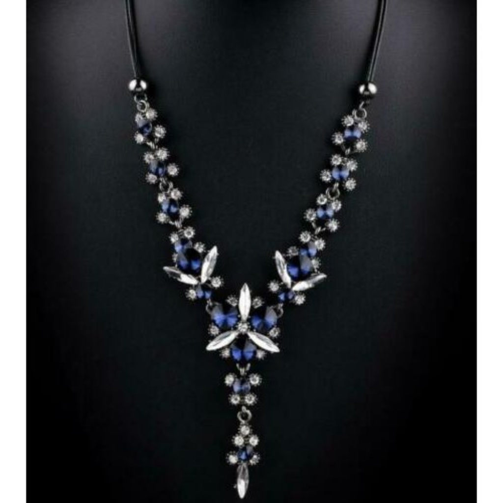 Bling Blue & Clear Rhinestone Necklace Nwt